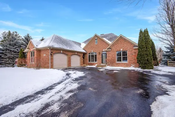 8975 371st AVENUE, Twin Lakes, WI 53181