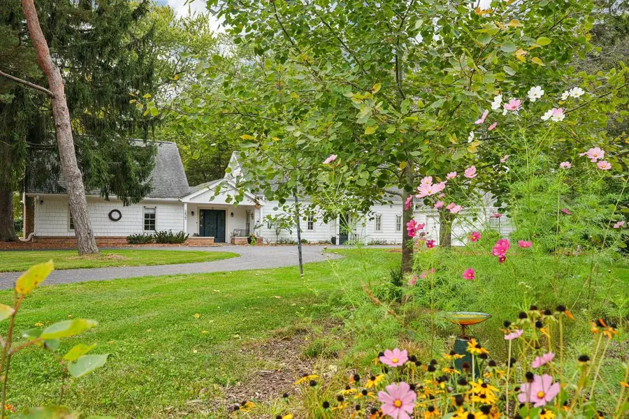 1425 E Fairy Chasm ROAD, Bayside, WI 53217 - Image #3