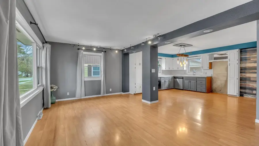 521 Prospect AVENUE, Sheboygan Falls, WI 53085 - Image #3