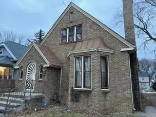 5460 N 37th STREET, Milwaukee, WI 53209