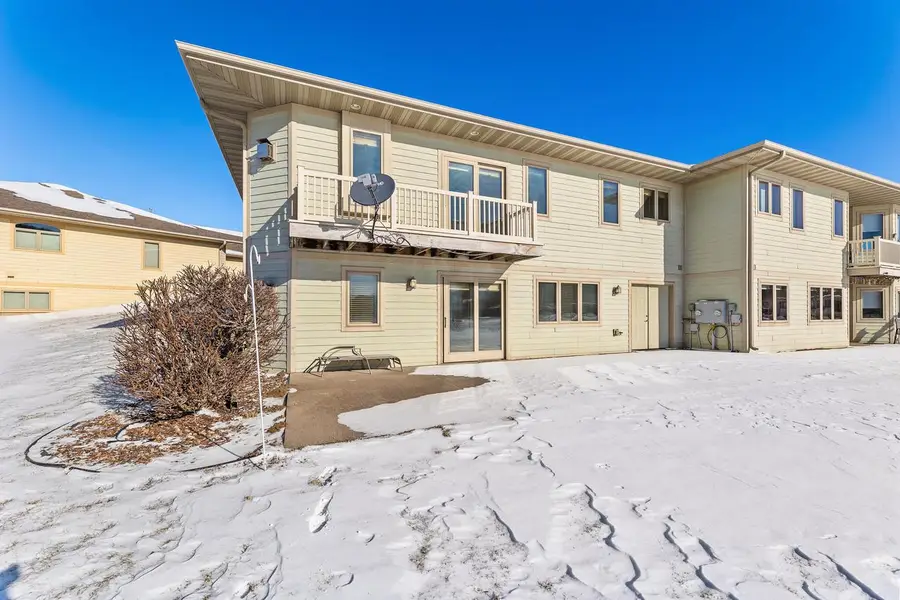 1264 Bentgrass COURT, Onalaska, WI 54650 - Image #2