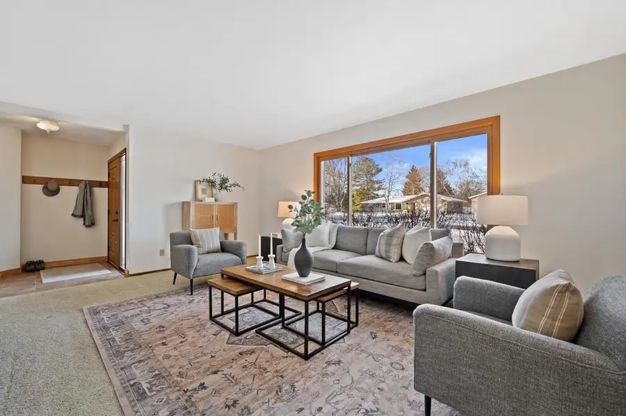 W226N8304 Friess PLACE, Lisbon, WI 53089 - #2