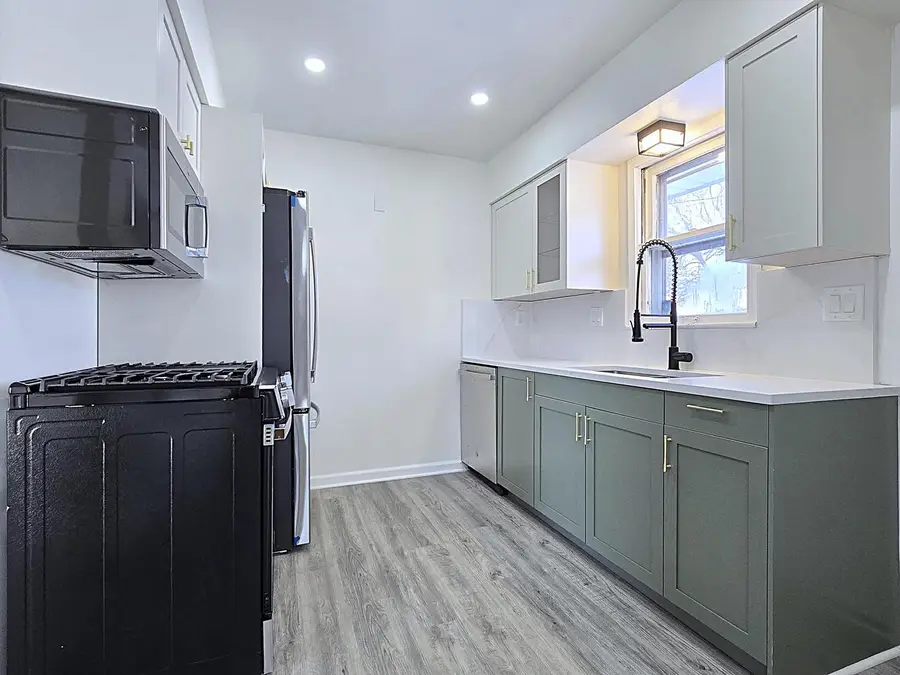 8114 W Congress STREET, Milwaukee, WI 53218 - Image #2