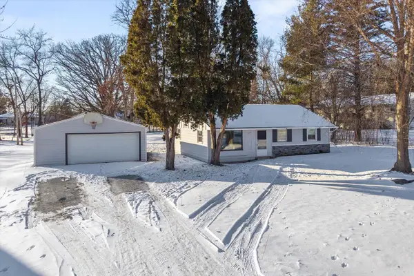 9257 S 94th STREET, Franklin, WI 53132
