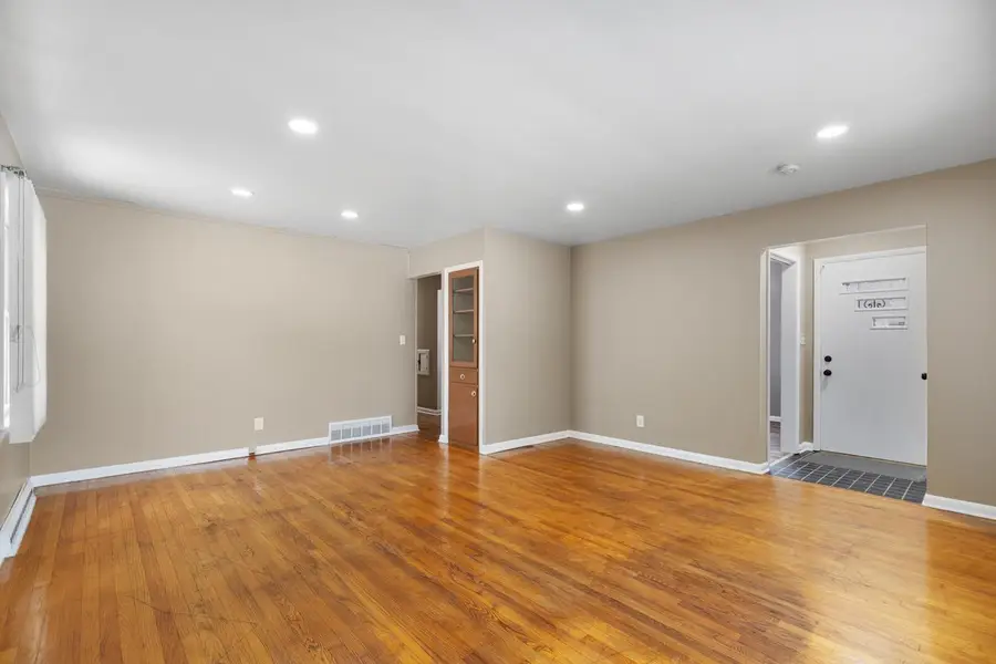 4306 N 72nd STREET, Milwaukee, WI 53216 - Image #3