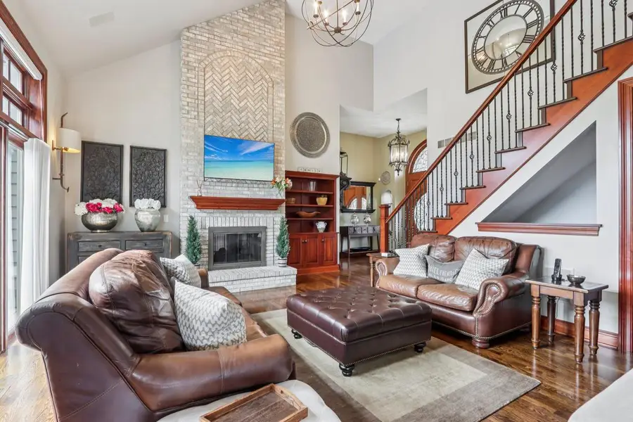 14165 Lindsay DRIVE, Brookfield, WI 53005 - Image #2