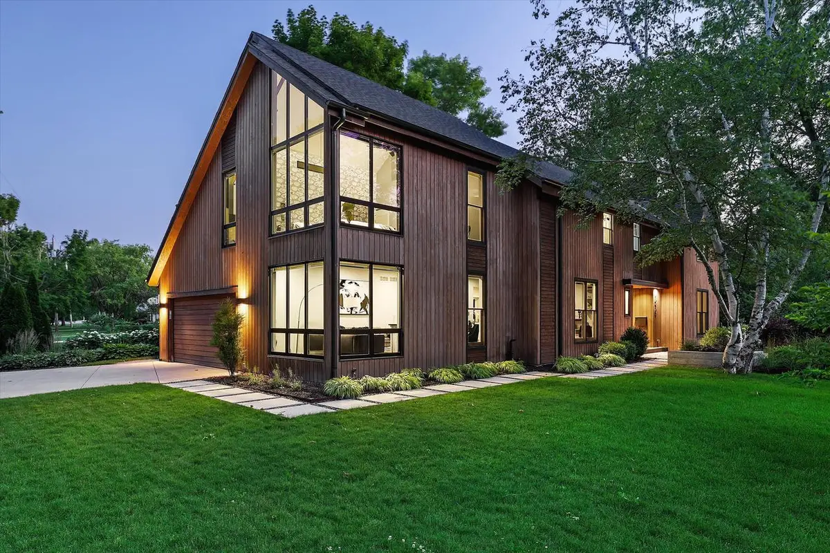 7050 N Belmont LANE, Fox Point, WI 53217 - #1