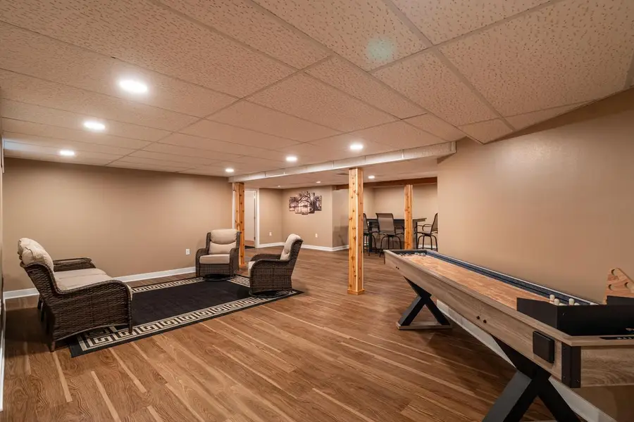 W136N8741 Esquire ROAD, Menomonee Falls, WI 53051 - Image #3