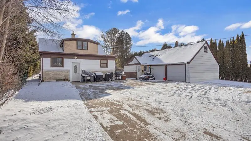 1813 Washington AVENUE #1817, Sheboygan, WI 53081 - Image #1