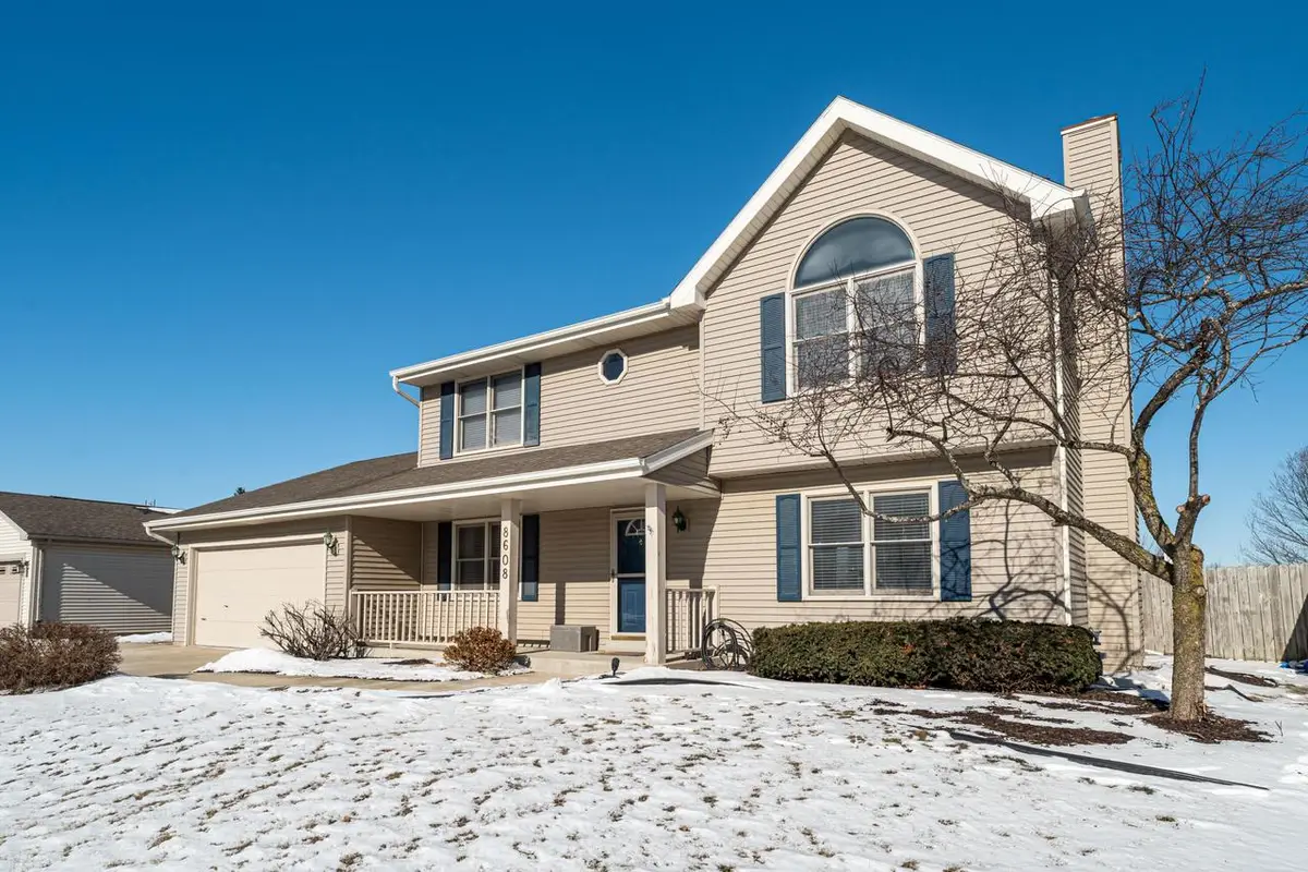 8608 Camelot TRACE, Sturtevant, WI 53177 - Image #1