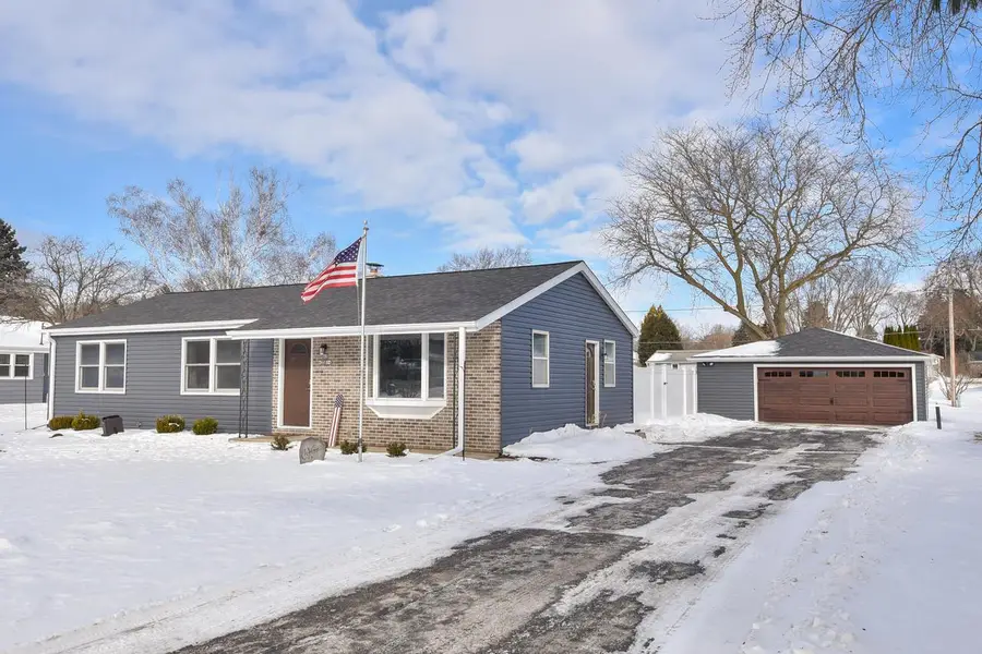 N61W23804 Sumac LANE, Sussex, WI 53089 - Image #2