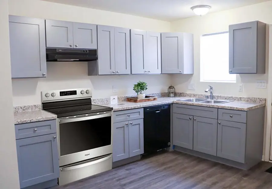 3348 N Vel R Phillips AVENUE, Milwaukee, WI 53212 - #3