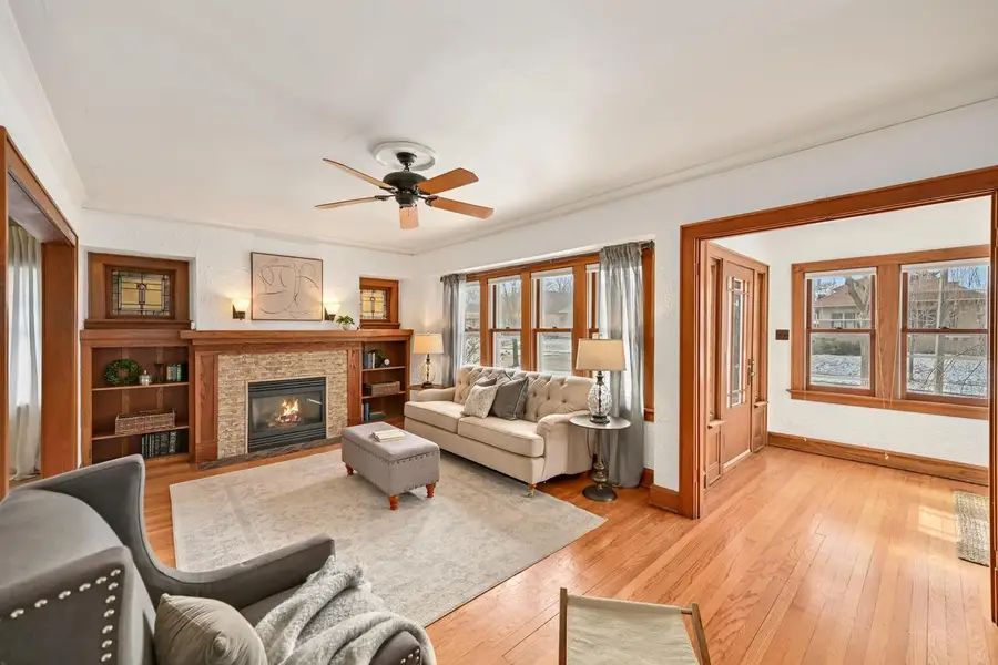 2438 Lefeber AVENUE, Wauwatosa, WI 53213 - Image #3