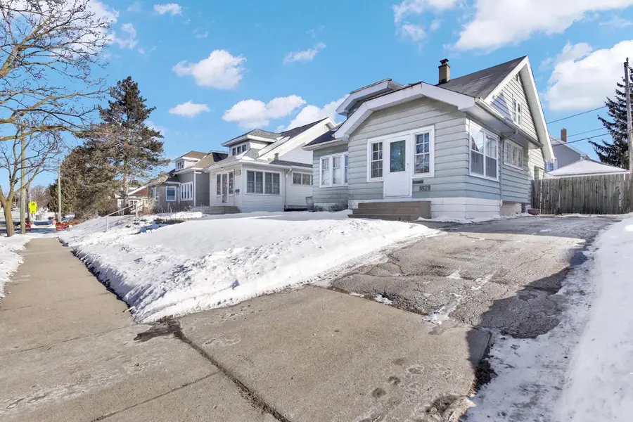 1828 N 55th STREET, Milwaukee, WI 53208 - Image #3