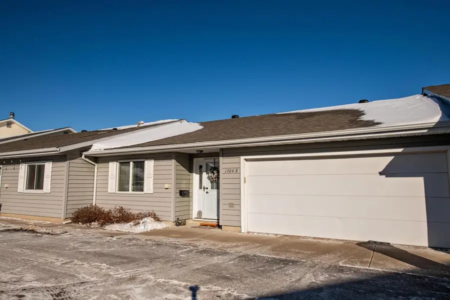 1304 McNally DRIVE, Winona, MN 55987 - Image #3