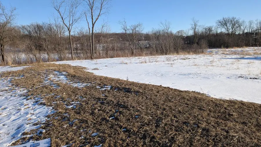 N52W18619 EMERALD HILLS DRIVE #Lt42, Menomonee Falls, WI 53051 - #3