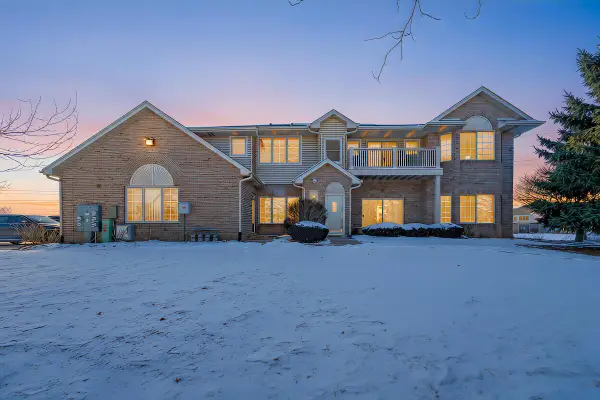 1520 Raintree LANE #73, Mount Pleasant, WI 53406