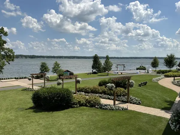 2400 E Geneva STREET #1812, Delavan, WI 53115