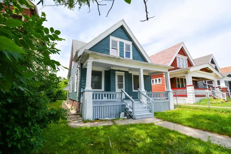 3221 N 29th STREET, Milwaukee, WI 53216 - #2