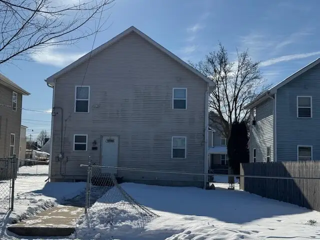 2476 W Garfield AVENUE, Milwaukee, WI 53205 - #3
