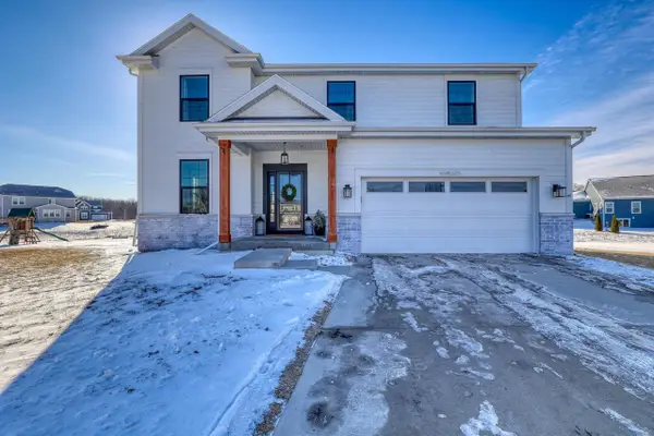 N56W24205 Simona COURT, Sussex, WI 53089