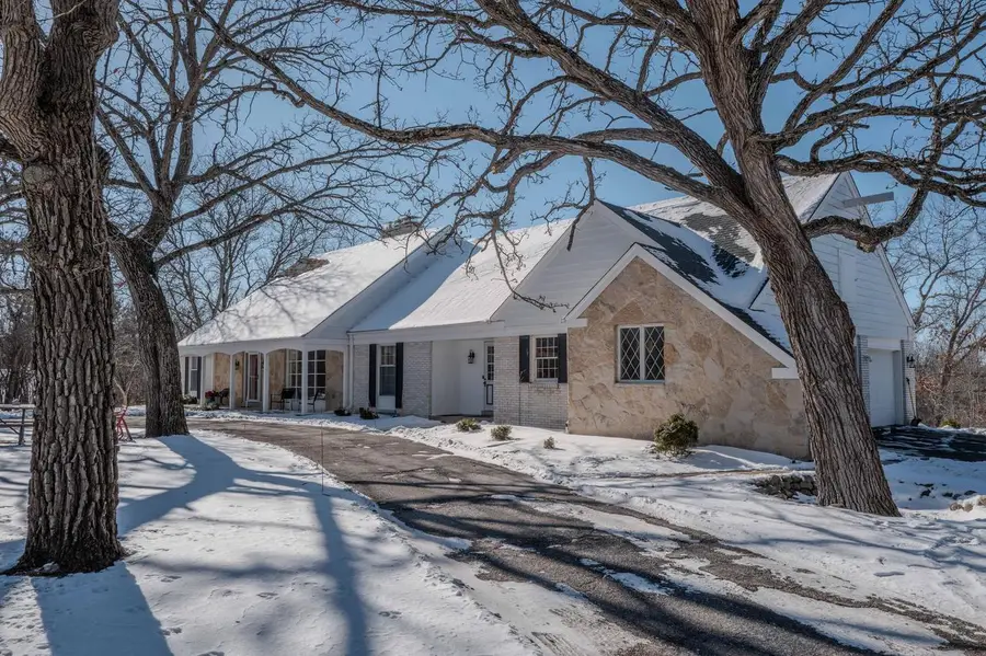 W290S4827 Parke LANE W, Waukesha, WI 53189 - #2