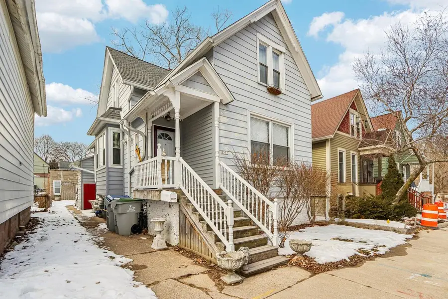 2557 N Gordon PLACE, Milwaukee, WI 53212 - #2