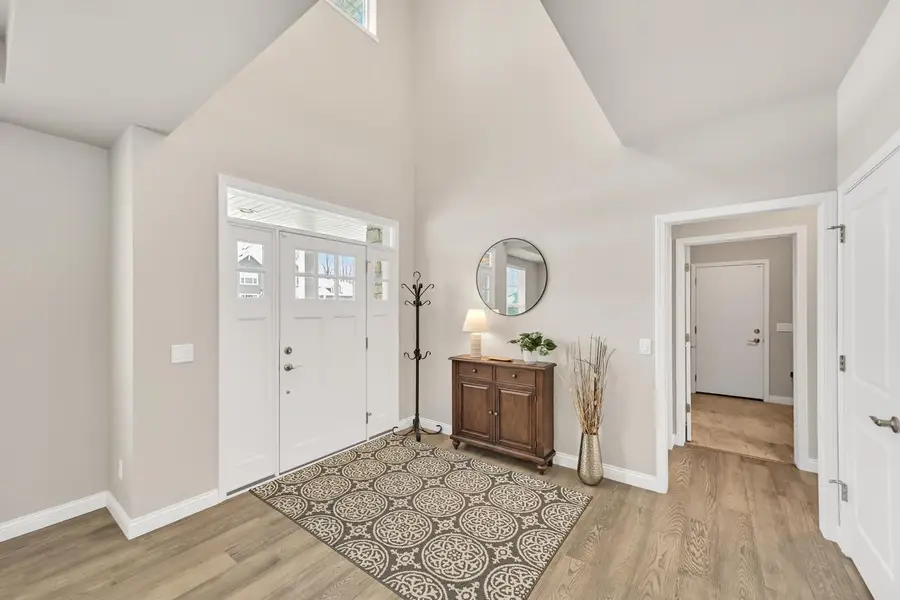 8130 W Mourning Dove LANE, Mequon, WI 53097 - Image #3