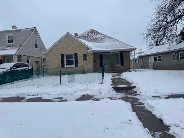 3608 W ROOSEVELT DRIVE, Milwaukee, WI 53216