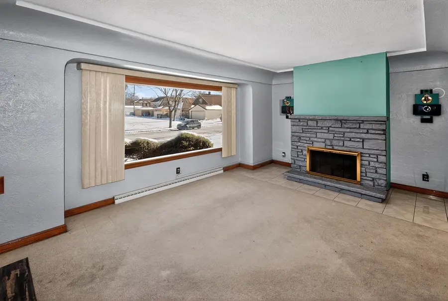 4329 N 29th STREET, Milwaukee, WI 53216 - #3