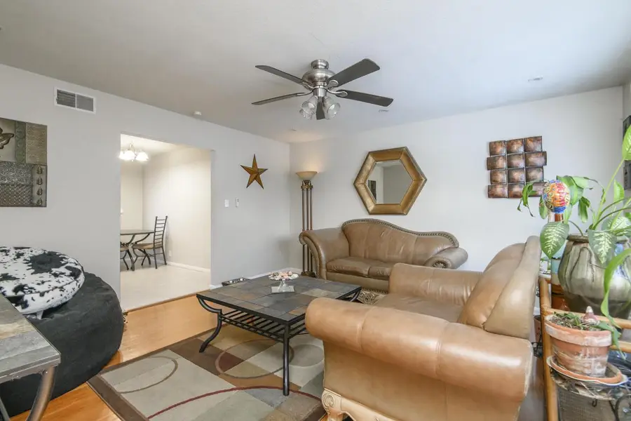 8239 W Casper STREET, Milwaukee, WI 53223 - #3