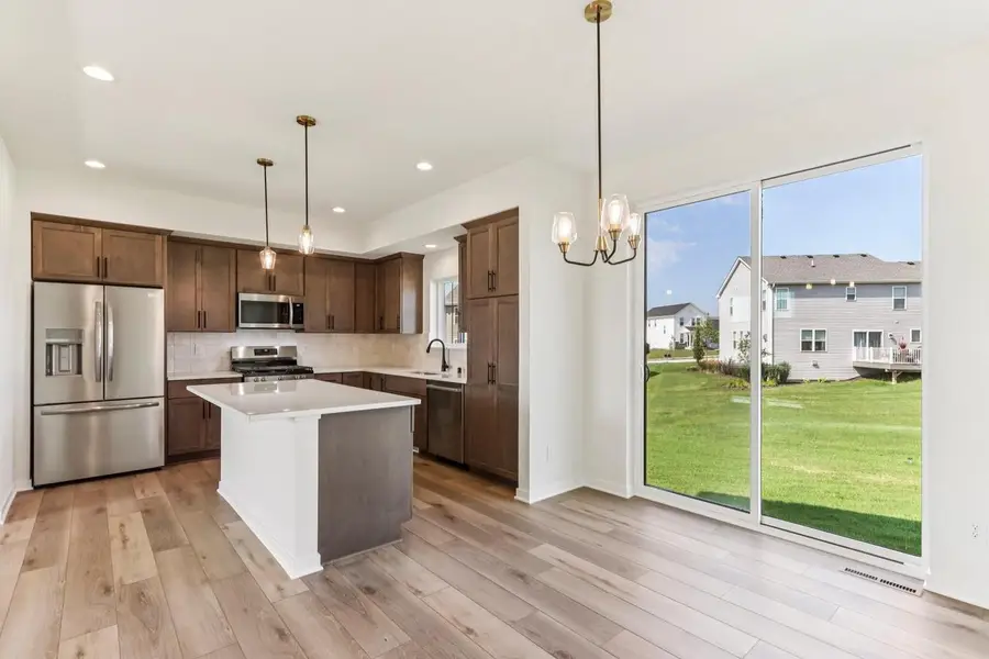 675 Mary WAY, Slinger, WI 53086 - #2