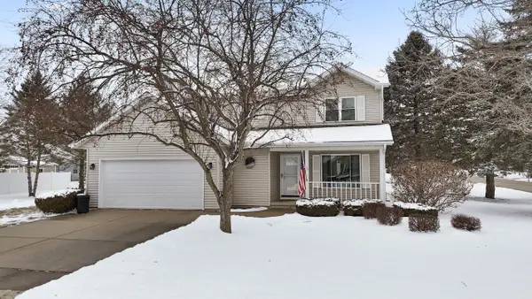 700 Bittersweet LANE, Watertown, WI 53094