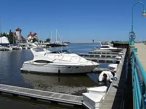 19 Gaslight Pointe Marina #Slip19, Racine, WI 53403 - Image #1