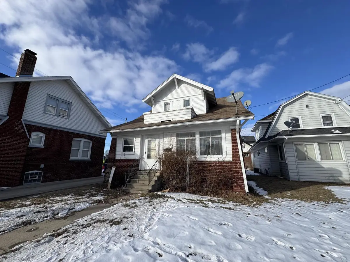 3210 Roosevelt ROAD, Kenosha, WI 53142 - #1