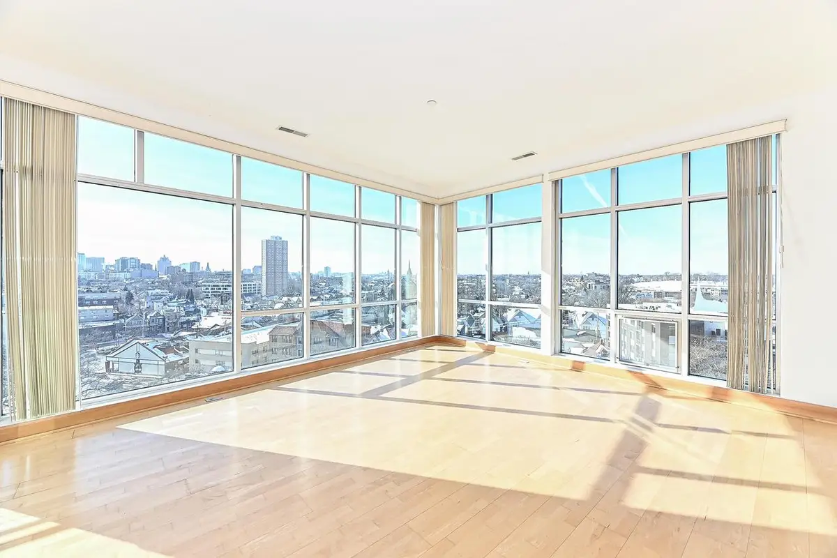 1550 E Royall PLACE #804, Milwaukee, WI 53202 - Image #1