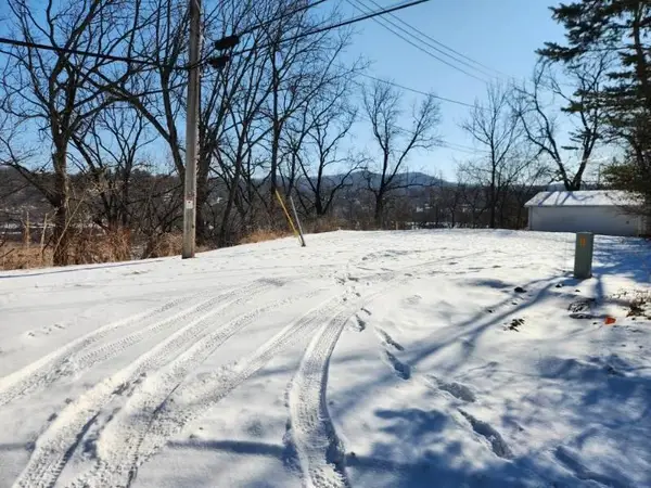 16822 S 5TH STREET, Galesville, WI 54630