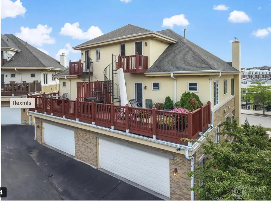 1749 N Hubbard STREET, Milwaukee, WI 53212 - #3