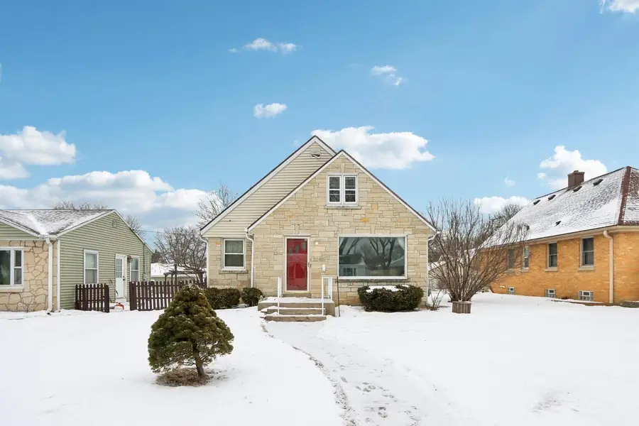 3040 N 83rd STREET, Milwaukee, WI 53222 - #3