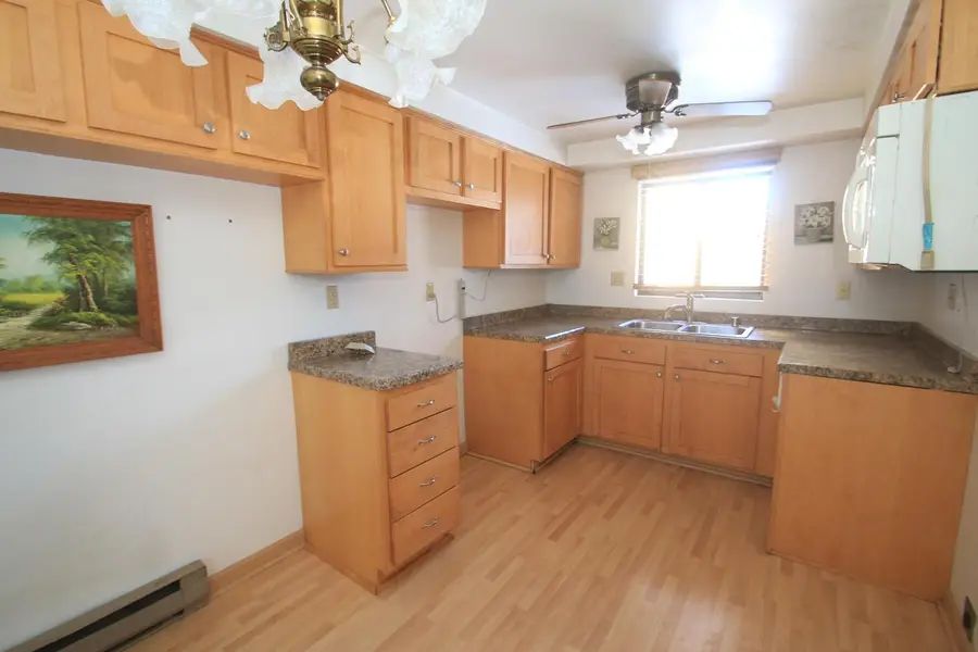 7249 W Wabash AVENUE, Milwaukee, WI 53223 - #3