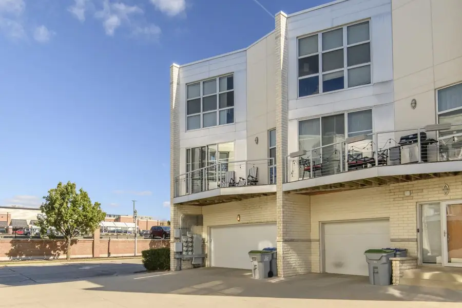 2114 N Commerce STREET, Milwaukee, WI 53212 - #3