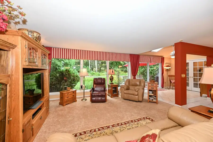 7213 W Mequon Square DRIVE, Mequon, WI 53092 - Image #3