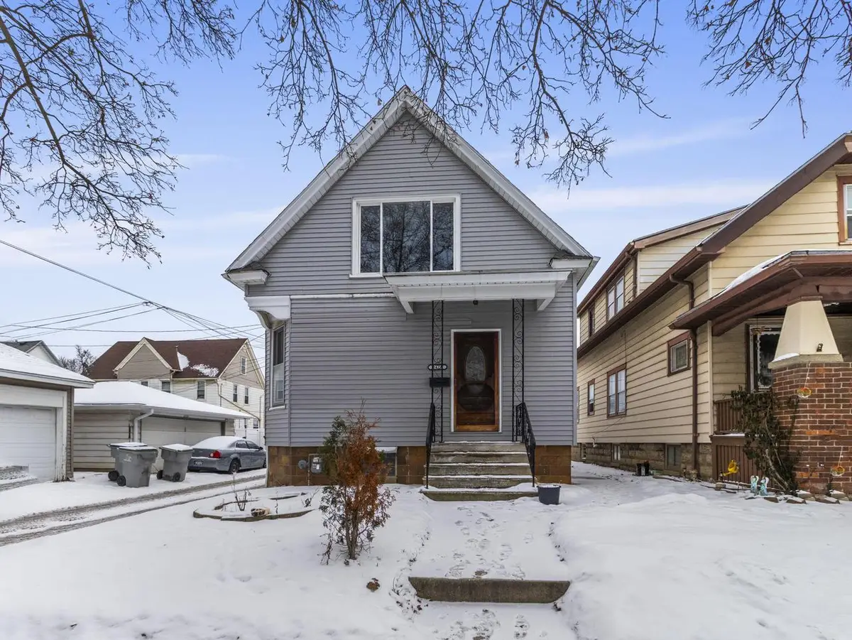 2418 S 30th STREET, Milwaukee, WI 53215 - #1