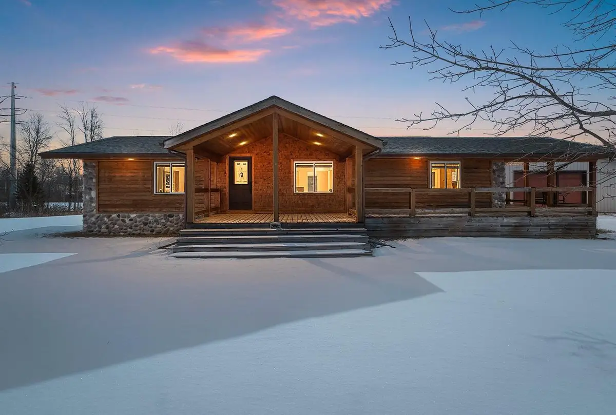 N1662 Bay De Noc ROAD, Menominee, MI 49858 - Image #1