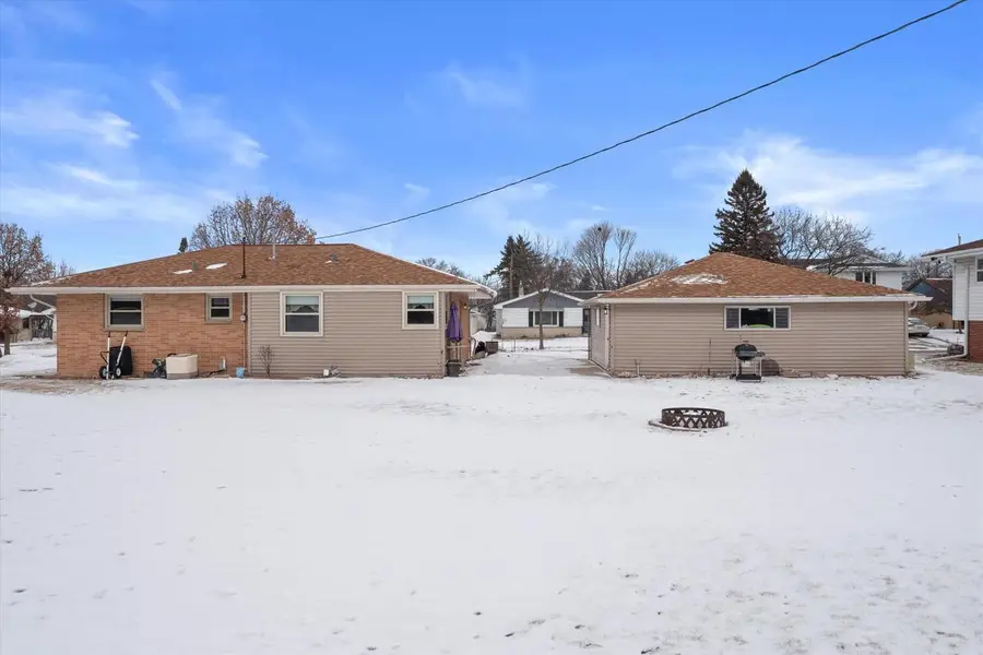 9531 W Langlade STREET, Milwaukee, WI 53225 - #3