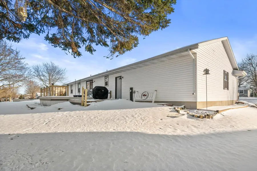 202 Highland AVENUE, Fort Atkinson, WI 53538 - Image #3