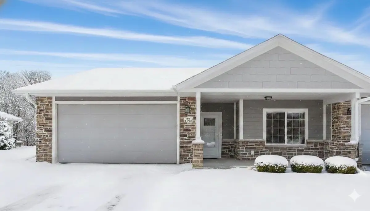 N13W6753 Cedarburg TRAIL, Cedarburg, WI 53012 - #1