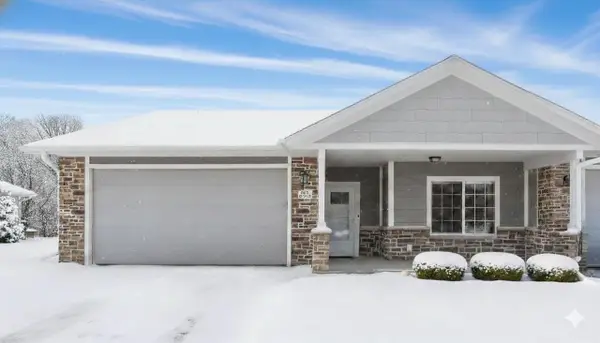 N13W6753 Cedarburg TRAIL, Cedarburg, WI 53012