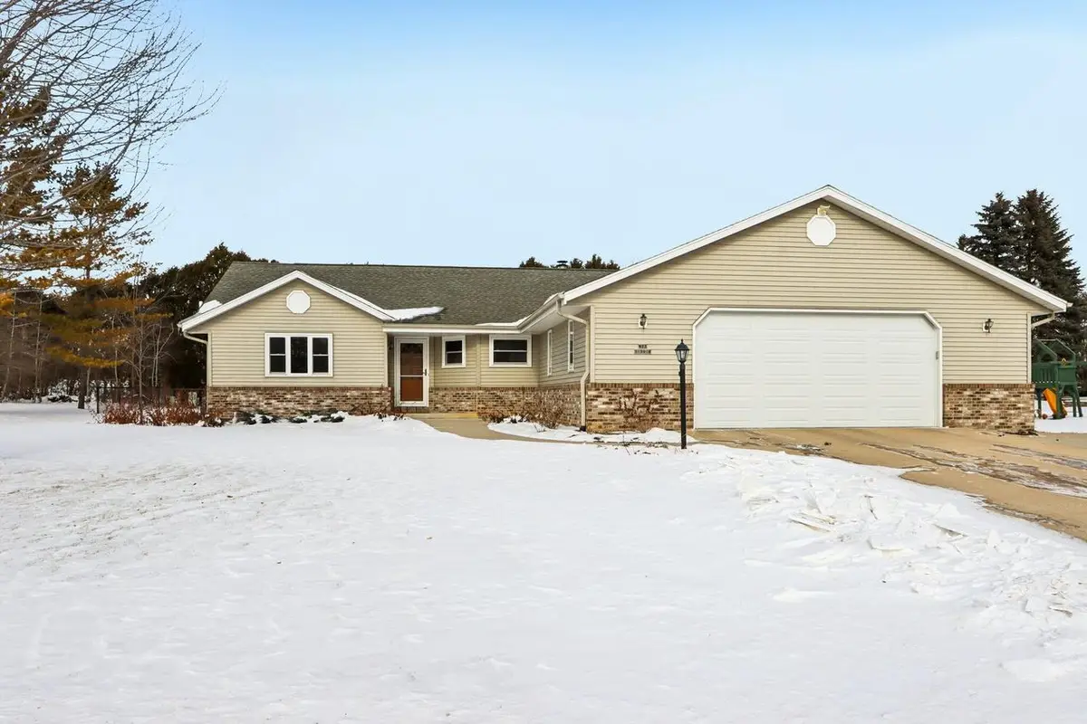 N73W15968 Alpine LANE, Menomonee Falls, WI 53051 - #1