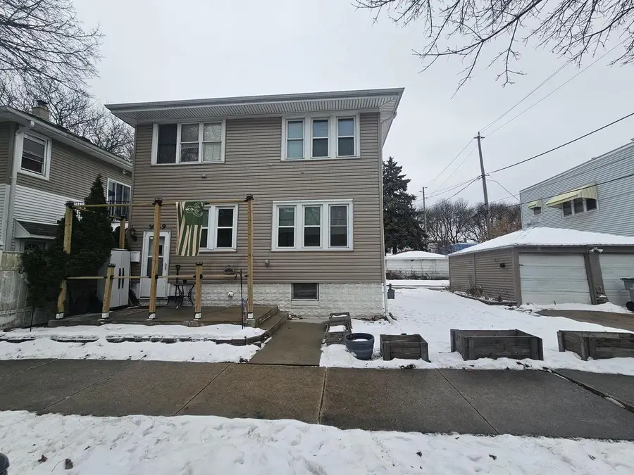 3049 S Hanson AVENUE, Milwaukee, WI 53207 - #2